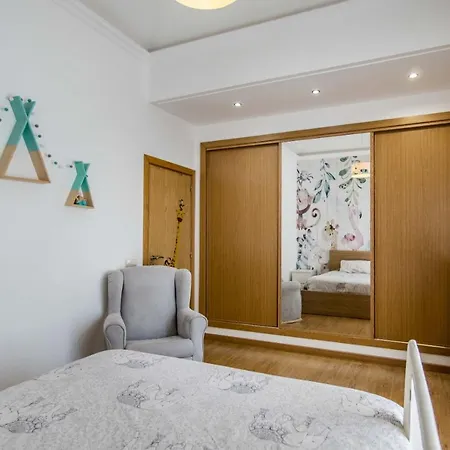 Casa De Ferias Ferreiras/albufeira Com Piscina 別荘 アルブフェイラ